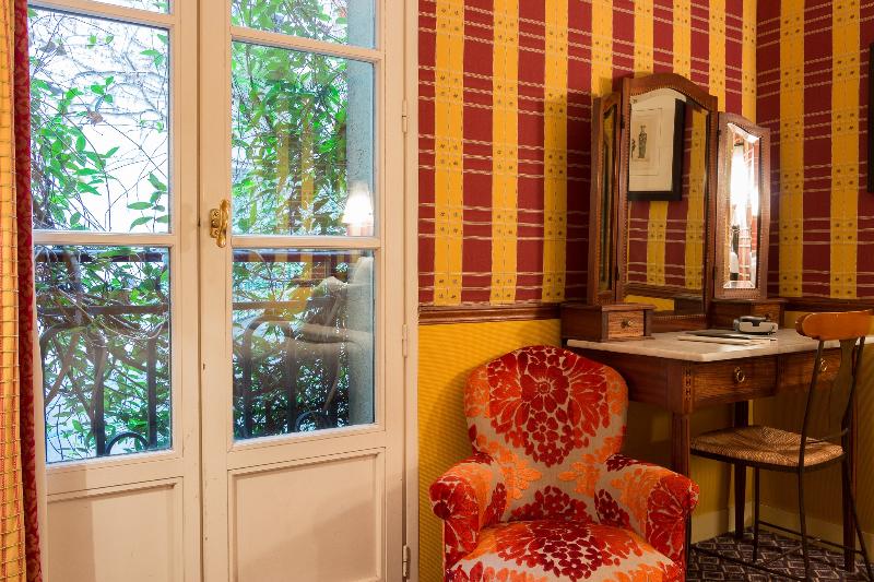 스탠다드 룸, Gala