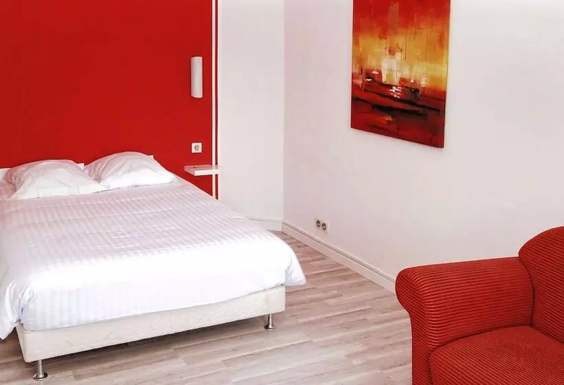 スタンダードルーム, Hôtel Les Pyrénées