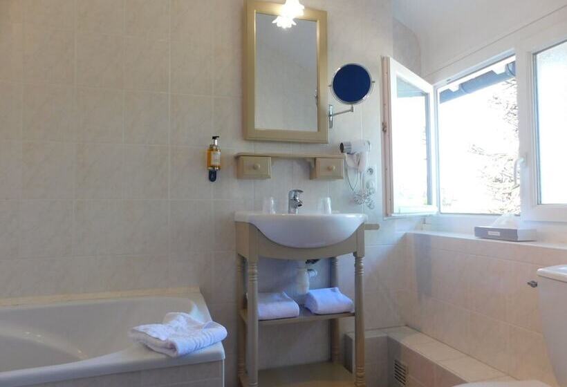 غرفة قياسية, La Villa Marjane