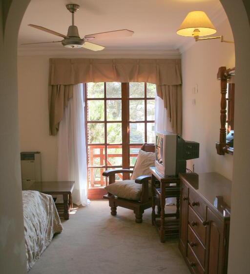 سوئیت با وان آب گرم, Olimpia