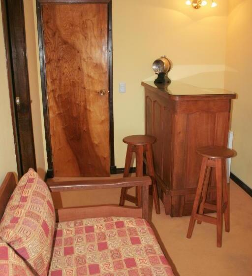 سوئیت مدیریتی 2 خوابه, Olimpia