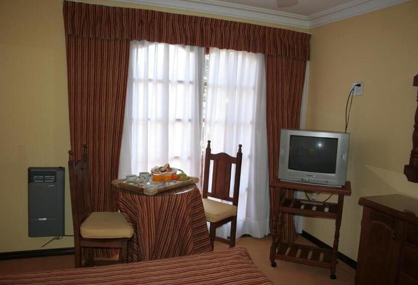 سوئیت مدیریتی 2 خوابه, Olimpia