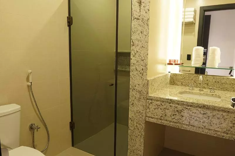 اتاق استاندارد سه نفره, Rafain Palace Hotel & Convention Center