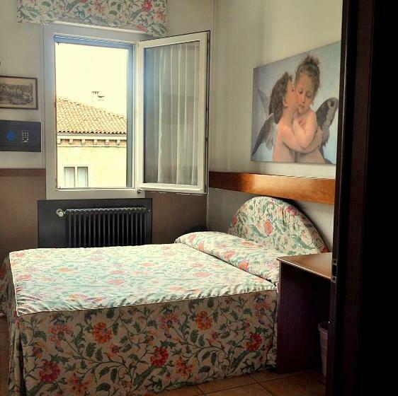 Номер Стандарт Индивидуальный, Roma