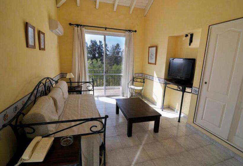 דירת חדר, Solanas Termas De Dayman