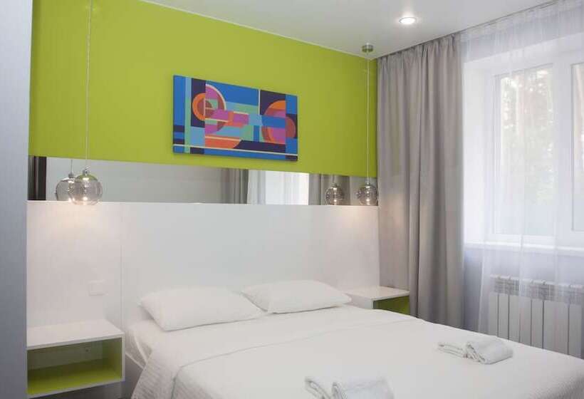 Семейный Номер, Maxim Park