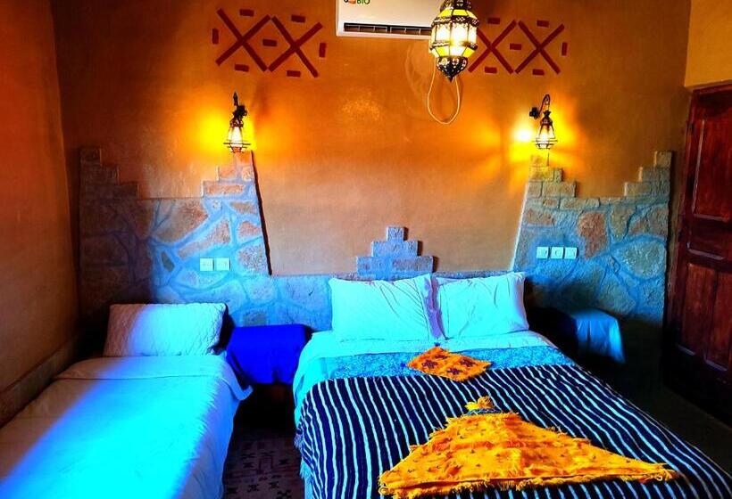 غرفة ديلوكس, Auberge Restaurant Afoud