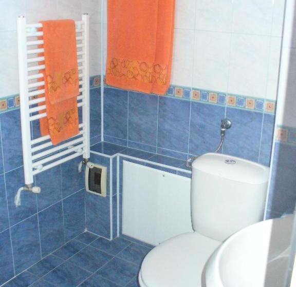Номер Стандарт с Балконом, Guest House Alfa Daniel