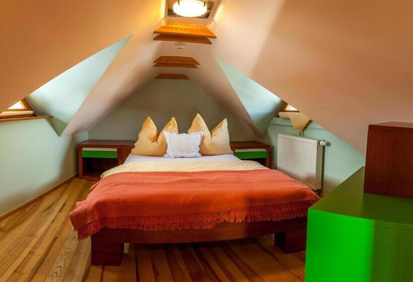 Дом 1 Спальня, Penzion U Pejtrika