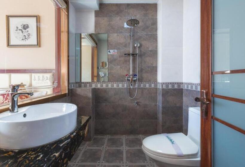 غرفة إدارية ثلاثية, Binchuan Shuang Long