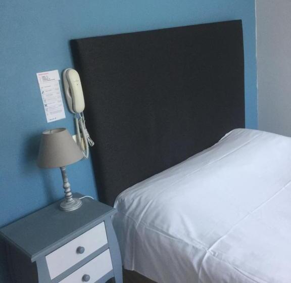 기본룸, Auberge Du Calvaire