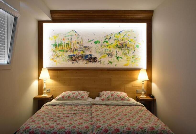 スタンダードルーム, Auberge Ramstein