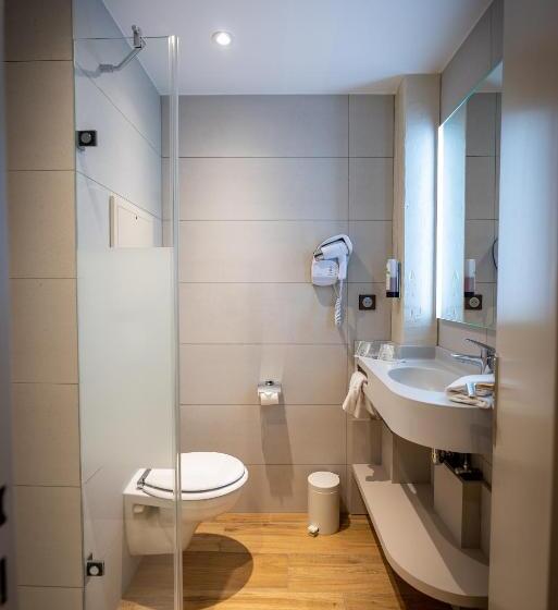 غرفة كومفورت, Logis Hôtel De La Tour