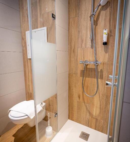 غرفة كومفورت, Logis Hôtel De La Tour