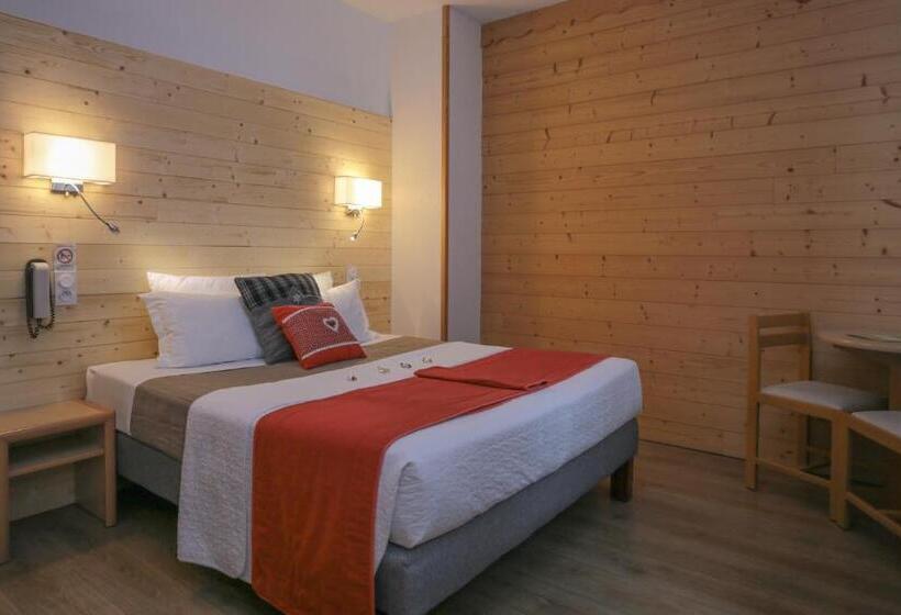 Номер Стандарт, Hôtel Aurélia