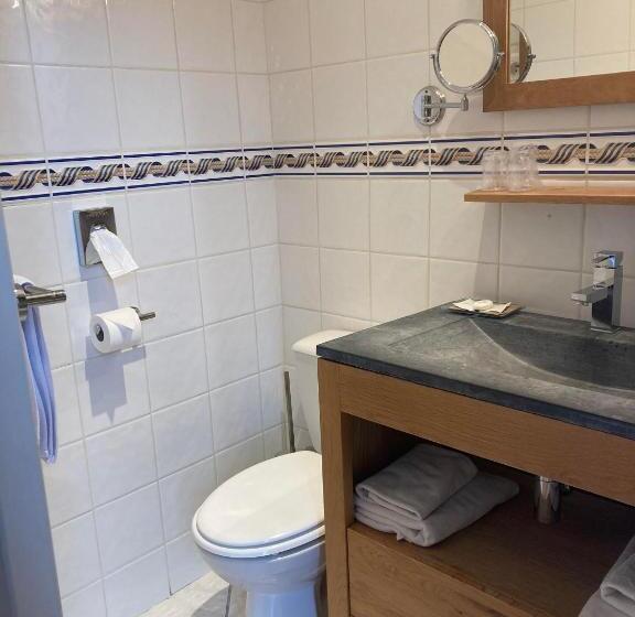 غرفة قياسية, Hôtel De La Poste