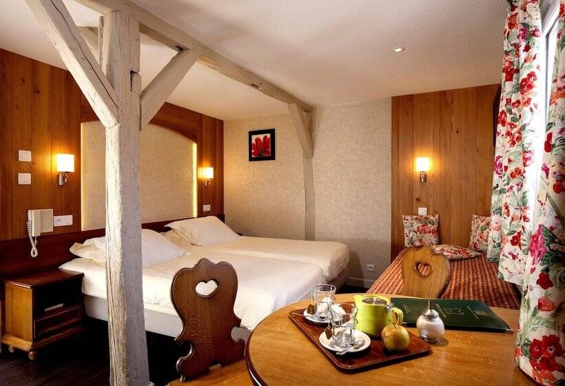 Номер Комфорт, Logis Hôtel De La Tour