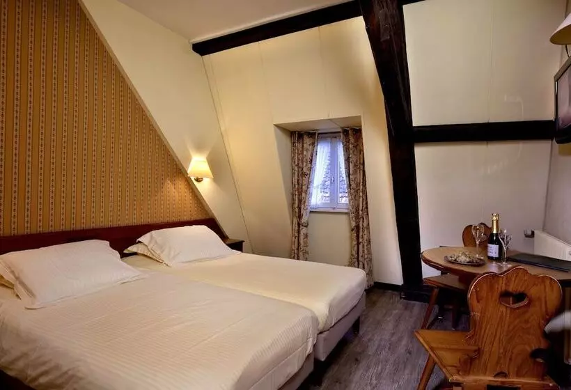 اتاق راحتی, Logis Hôtel De La Tour