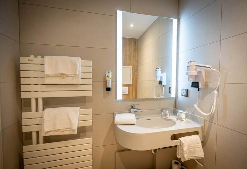 غرفة كومفورت, Logis Hôtel De La Tour