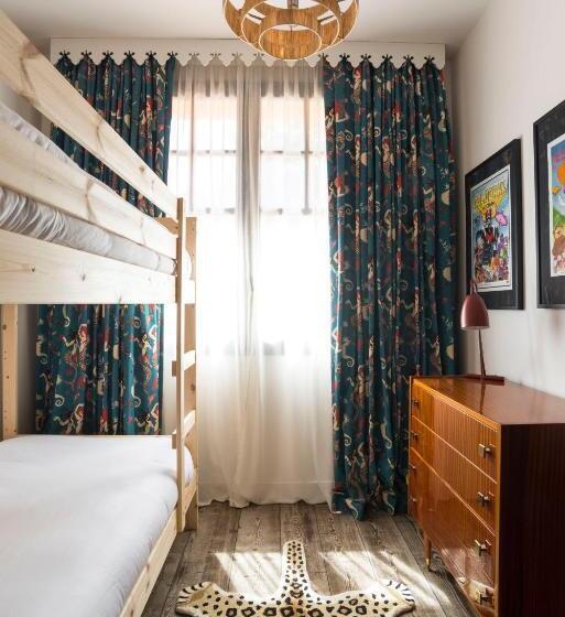 غرفة سوبيريور عائلية, La Guitoune