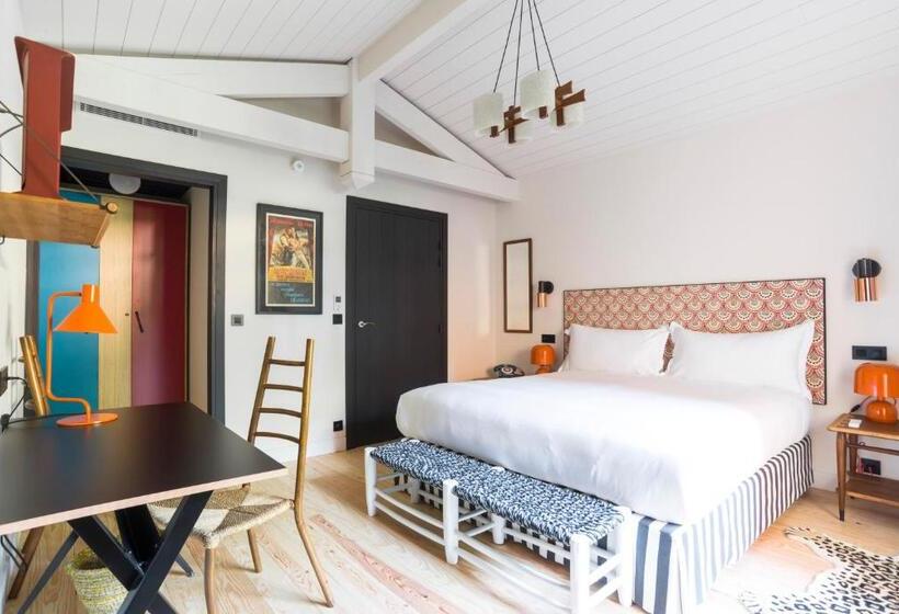 شاليه غرفة نوم واحدة, La Guitoune