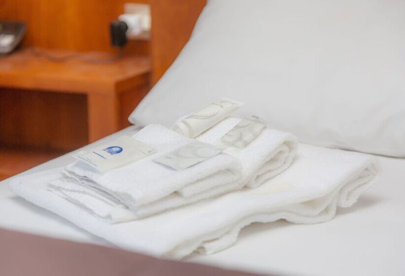 Четырехместный Номер Стандарт, La Torre