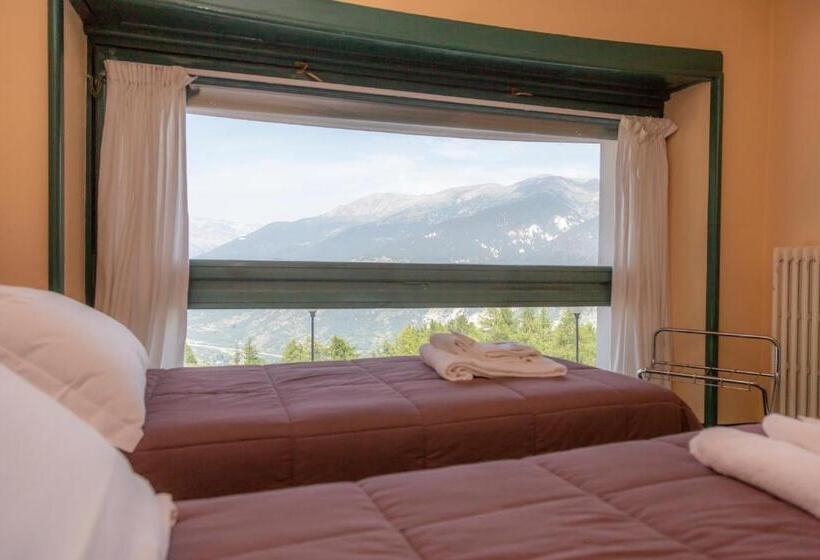 Семейный Номер Вид на Горы, La Torre