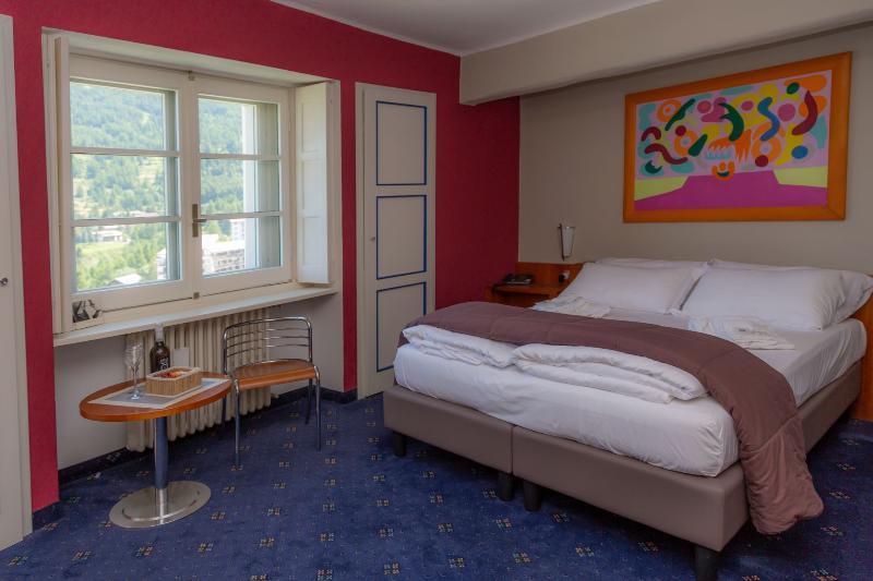 Номер Стандарт Вид на Горы, La Torre