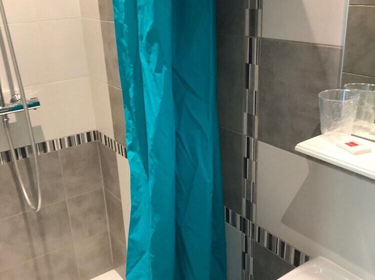 标准间, Le Moderne