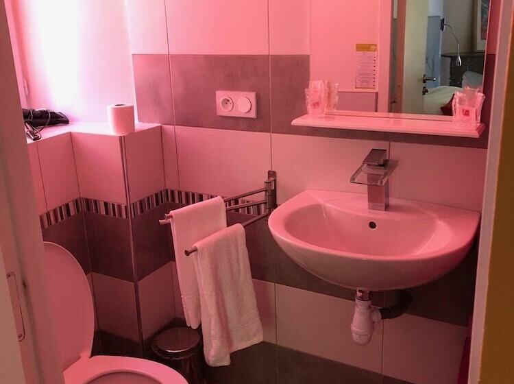 标准间, Le Moderne