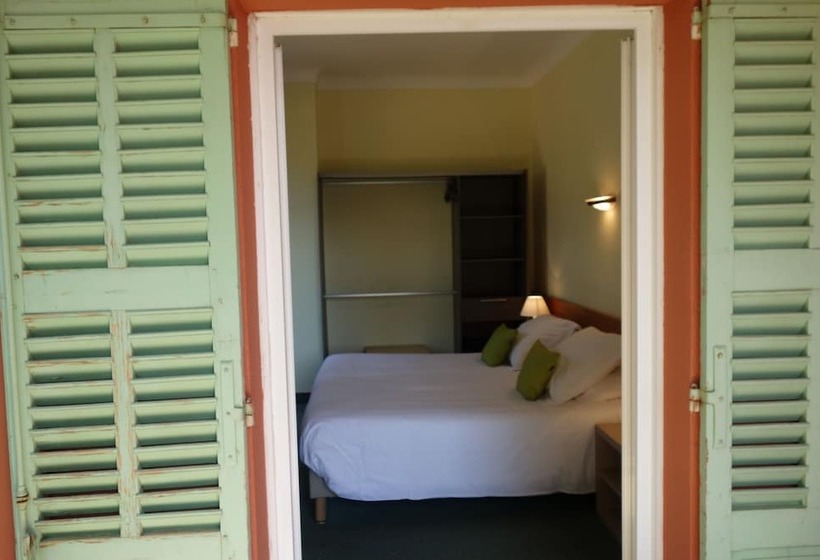 스탠다드 테라스 룸, Le Préjoly