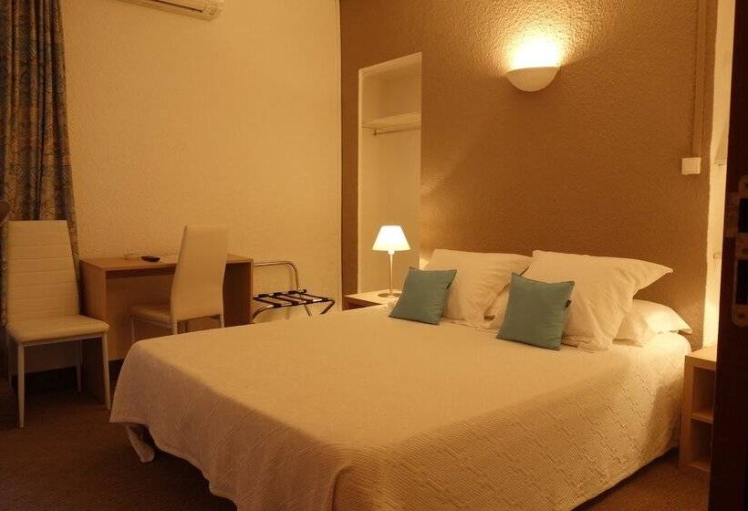 스탠다드 테라스 룸, Le Préjoly