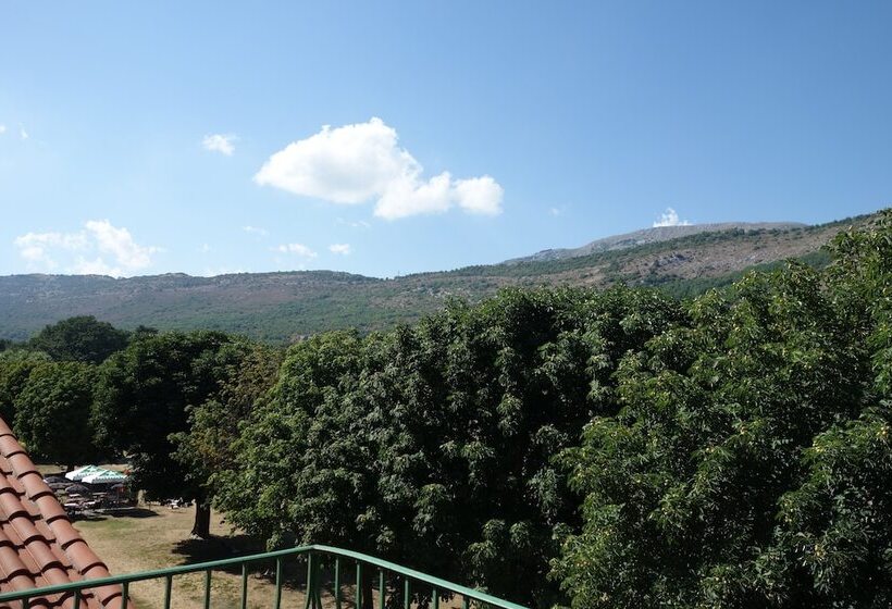 수피리어 테라스 룸, Le Préjoly