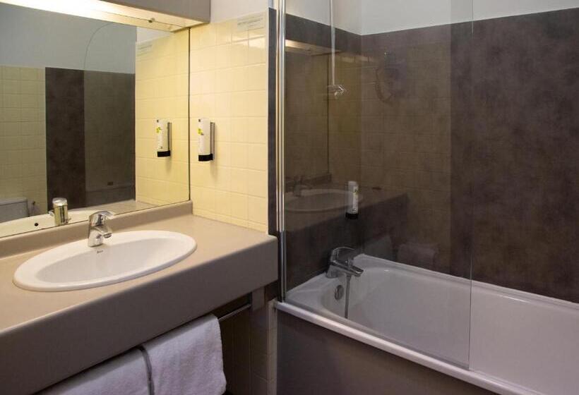 חדר קומפורט, Restaurant Le Sainte Mere