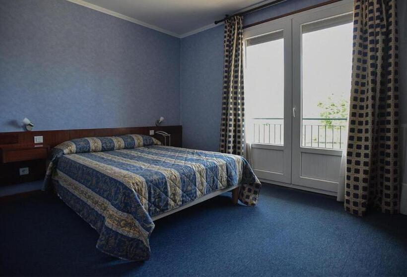 Номер Стандарт, Le Santa Maria