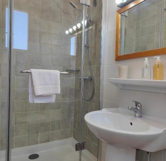 חדר סטנדרט עם מיטת קינג, Les Rochers