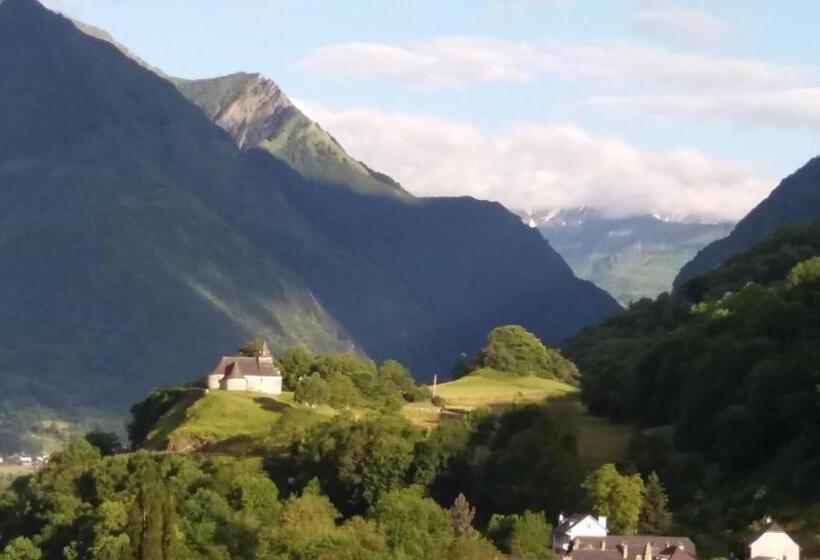 חדר סטנדרט נוף להרים, Les Rochers