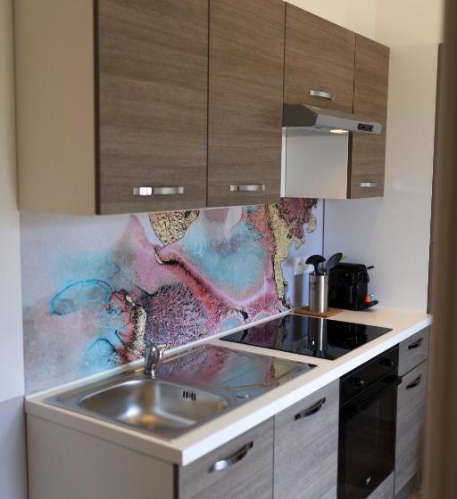 带2个卧室的公寓, Logis Le Nid Du Pont De Gau