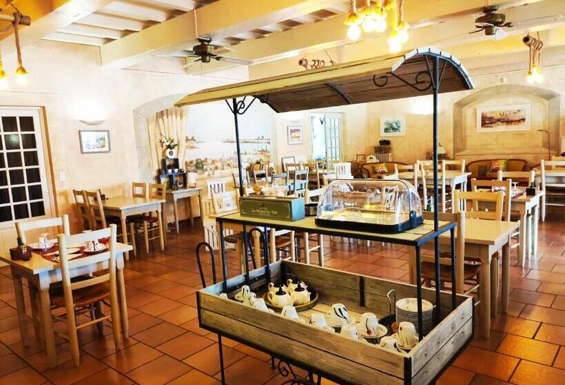 高级大房间, Logis Le Nid Du Pont De Gau