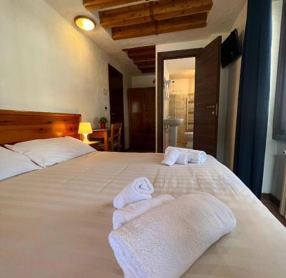 标准间, Sport Cafe