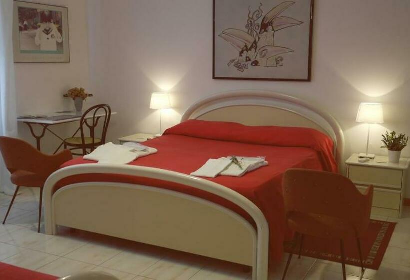 חדר קומפורט לשלושה, Giogaia