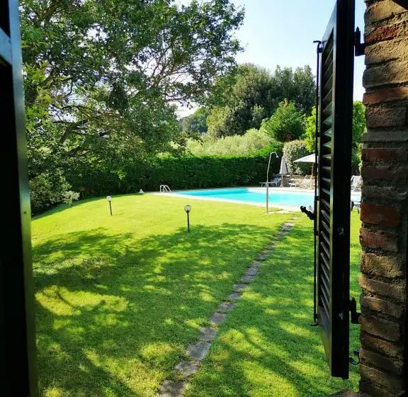 プールの見える１ベッドルームアパートメント, Agriturismo Grecinella