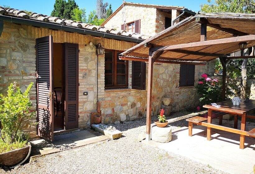 침실 3개 아파트, Agriturismo Grecinella