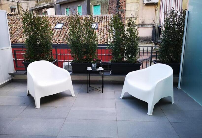 غرفة قياسية مزوَّدة بتراس, Armisi B&b