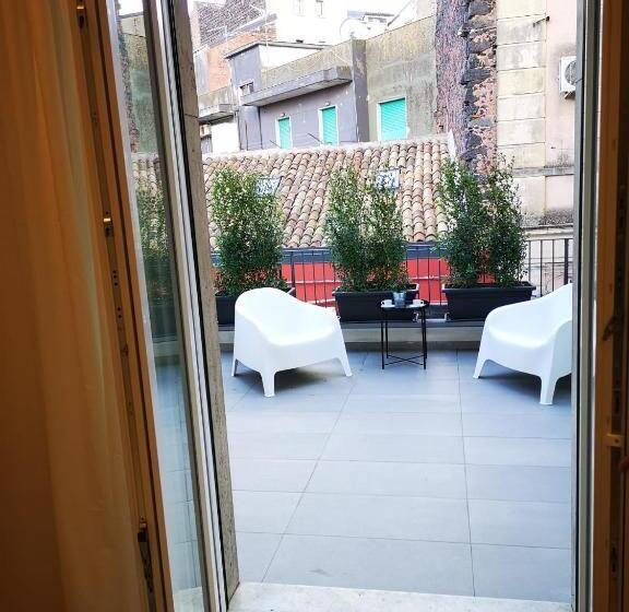 اتاق استاندارد با تراس, Armisi B&b