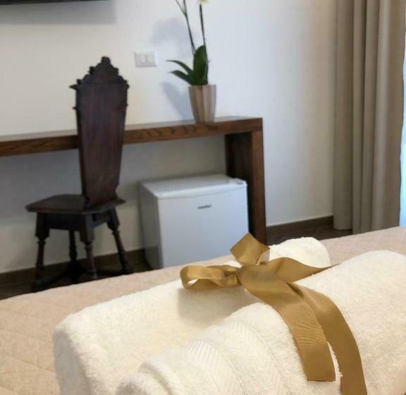 Номер Стандарт с Балконом, B&b La Melagrana