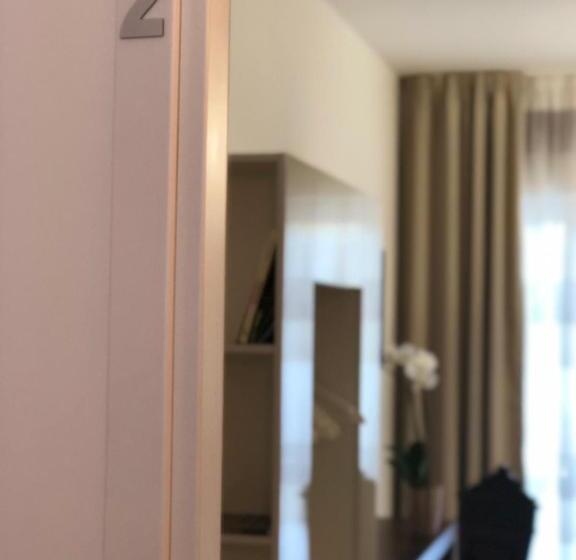 Номер Стандарт с Балконом, B&b La Melagrana