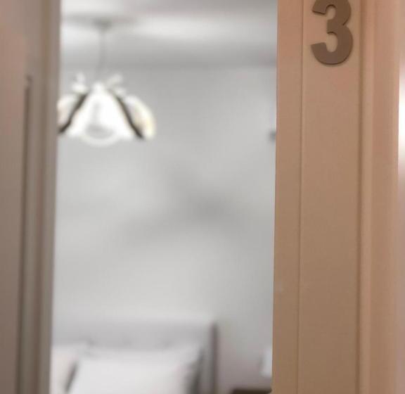 Номер Стандарт с Балконом, B&b La Melagrana