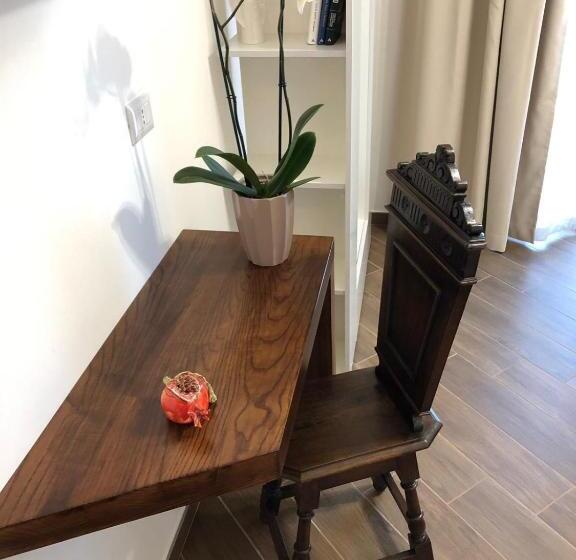 Номер Deluxe с Балконом, B&b La Melagrana