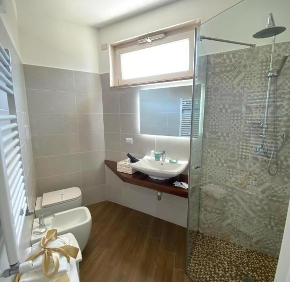 Номер Deluxe с Балконом, B&b La Melagrana